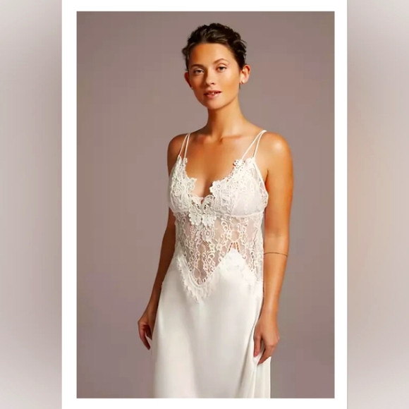 Galina Signature Brand Full Length White Satin & Lace Nightie Sheer Lace Top - Picture 1 of 8